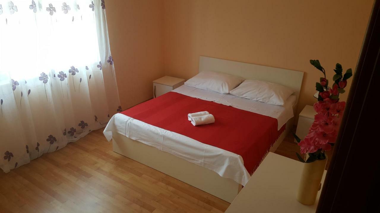 Apartmani Goga Starigrad Paklenica Exterior foto